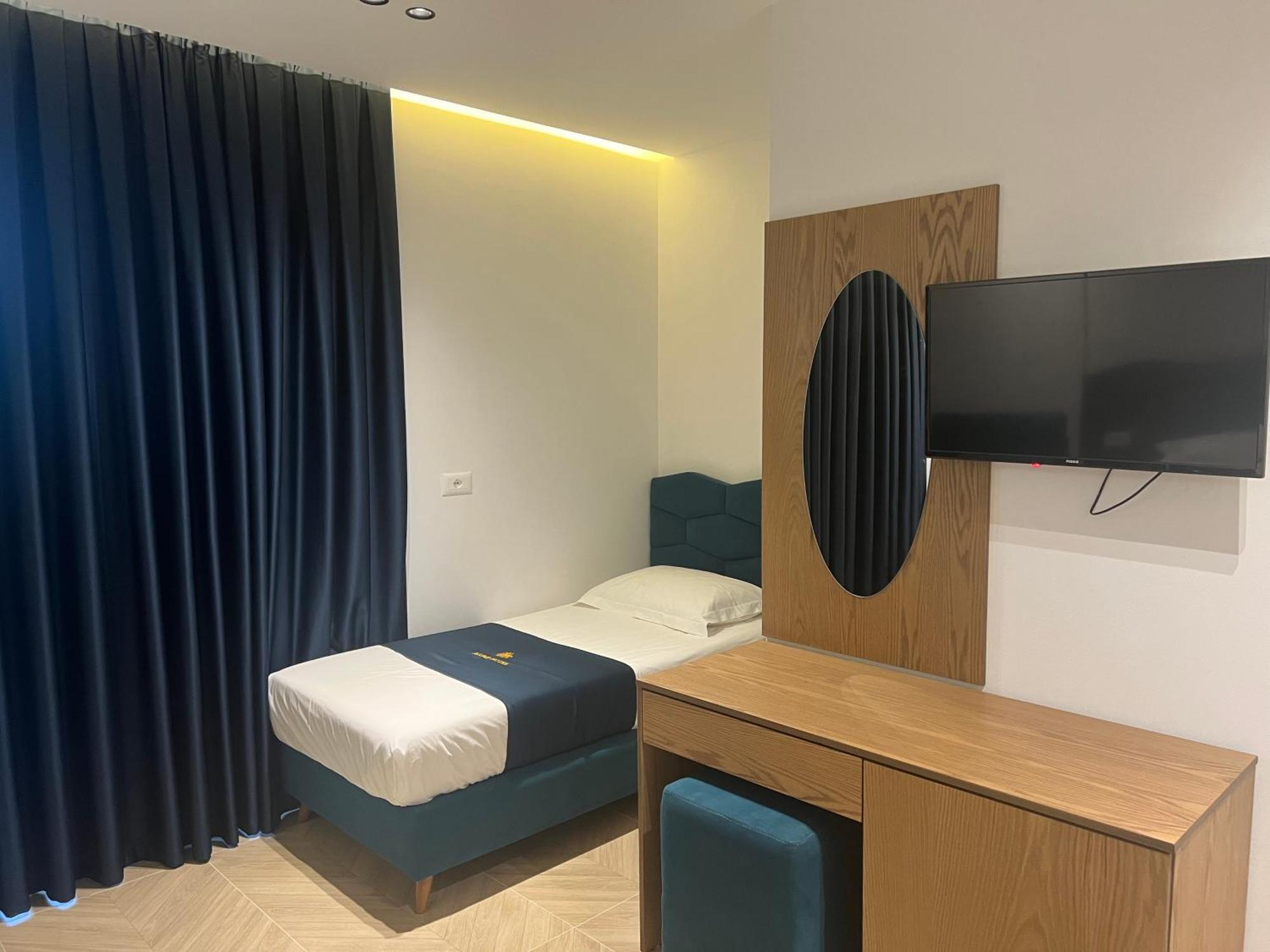 Agimi Hotel クサミル エクステリア 写真