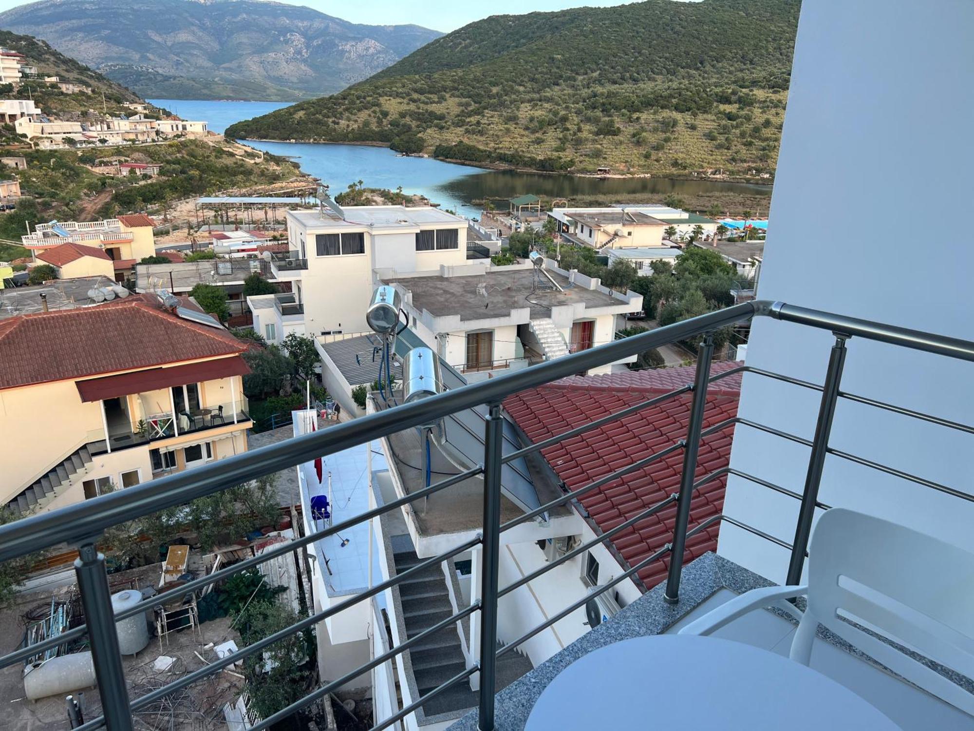 Agimi Hotel クサミル エクステリア 写真